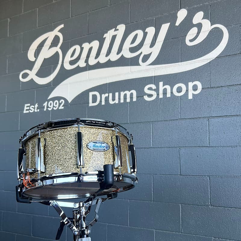 Pearl MCT1465S/C347 Masters Maple Complete 6.5x14" Snare Drum in Bombay Gold Sparkle Lacquer